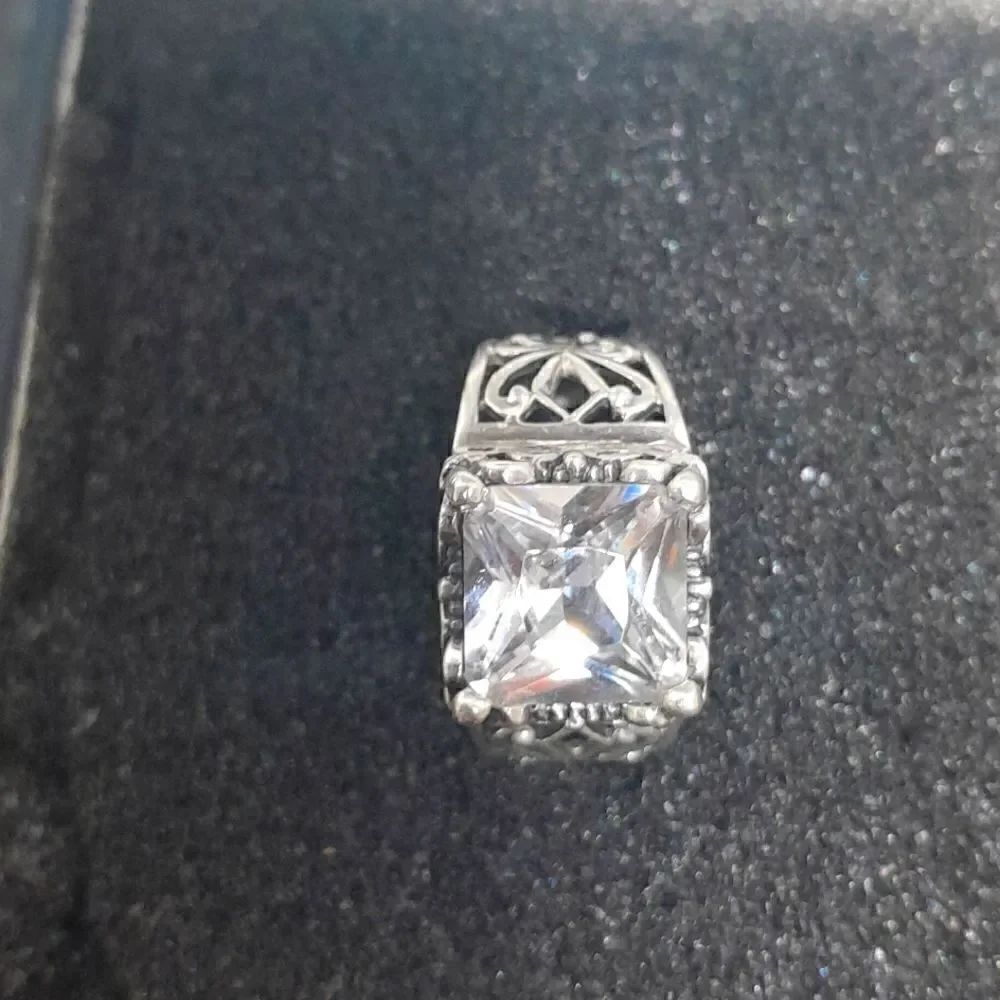 Unisex Sterling Silver Large Stone Ring...Size 7